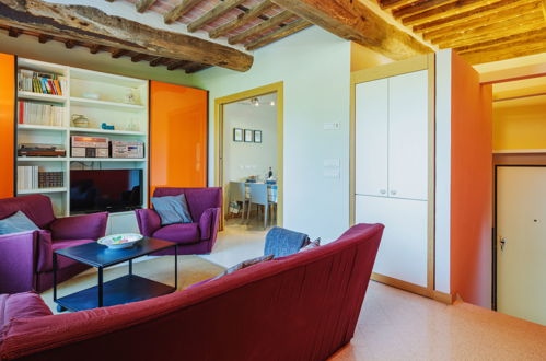 Foto 7 - Appartamento con 2 camere da letto a Capannori con piscina privata e giardino
