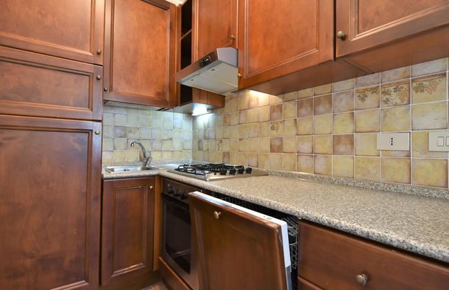 Apartamento de 2 quartos em Castana com piscina e jardim - Foto 10