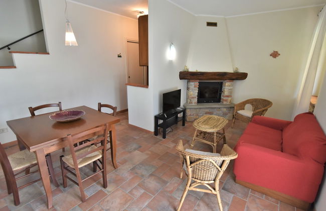 Apartamento de 2 quartos em Castana com piscina e jardim - Foto 6