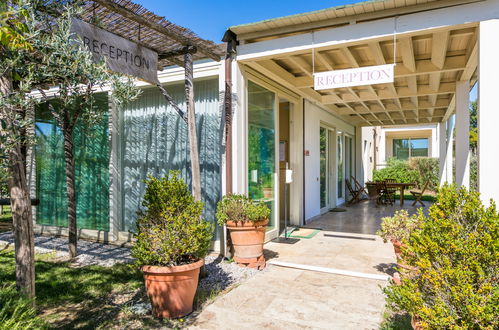 Foto 46 - Casa con 2 camere da letto a Cecina con piscina e vista mare