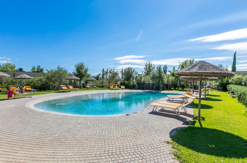 Foto 6 - Casa con 2 camere da letto a Cecina con piscina e vista mare