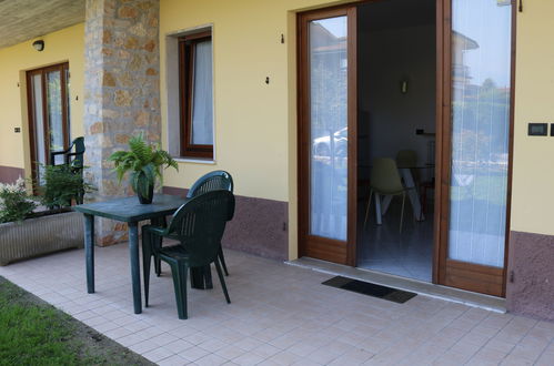 Foto 18 - Appartamento con 2 camere da letto a Lazise con piscina e vista sulle montagne