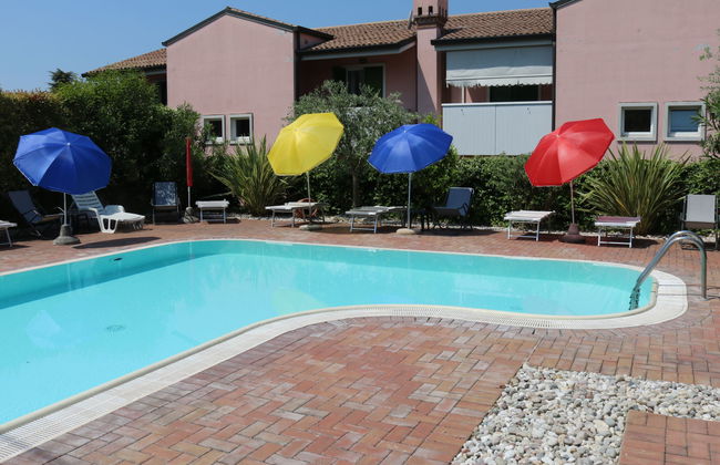 Apartamento de 5 quartos em Lazise com piscina e jardim - Foto 19
