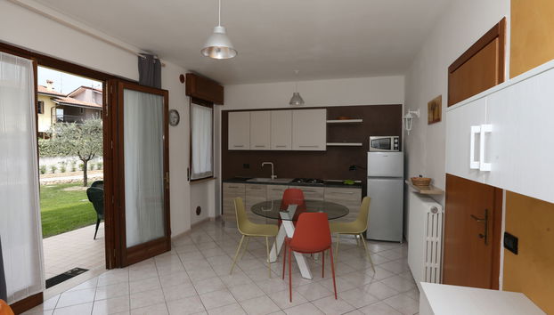 Apartamento de 3 quartos em Lazise com piscina e jardim - Foto 3