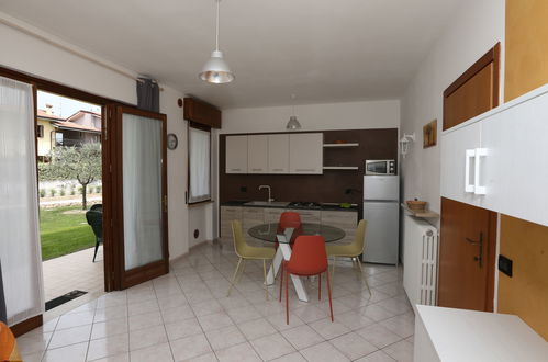 Foto 3 - Apartamento de 2 quartos em Lazise com piscina e jardim