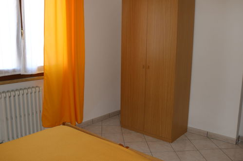 Foto 12 - Apartment mit 2 Schlafzimmern in Lazise mit schwimmbad und blick auf die berge