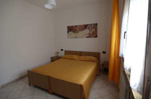 Foto 10 - Apartamento de 2 quartos em Lazise com piscina e jardim