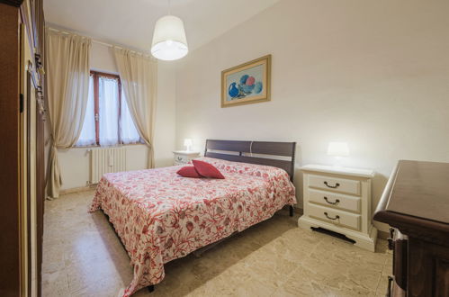 Photo 15 - 2 bedroom Apartment in Massa with garden and terrace