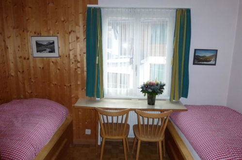 Foto 13 - Appartamento con 5 camere da letto a Adelboden con giardino