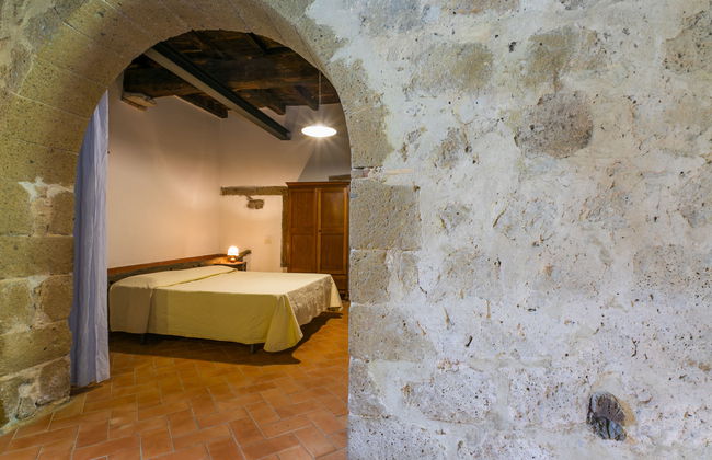 Apartamento de 1 quarto em Sorano com piscina e jardim - Foto 14