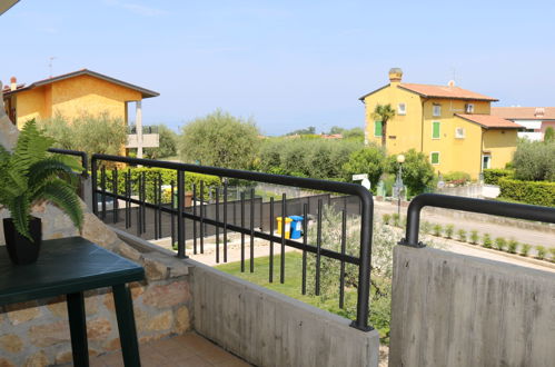 Foto 2 - Apartamento de 2 quartos em Lazise com piscina e vista para a montanha