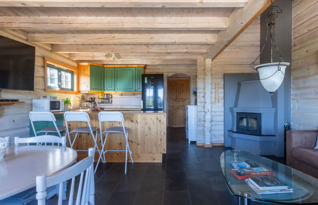 Casa de 5 quartos em Fossdal com jardim e terraço - Foto 9