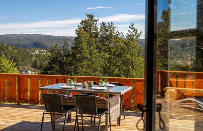 Casa de 5 quartos em Fossdal com jardim e terraço - Foto 7