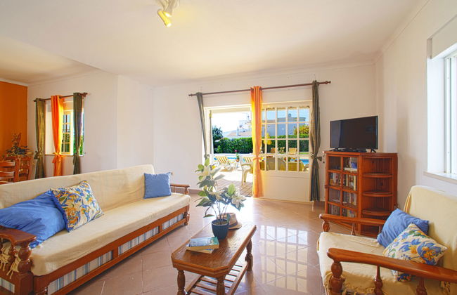 Casa de 4 quartos em Albufeira com piscina privada e jardim - Foto 4