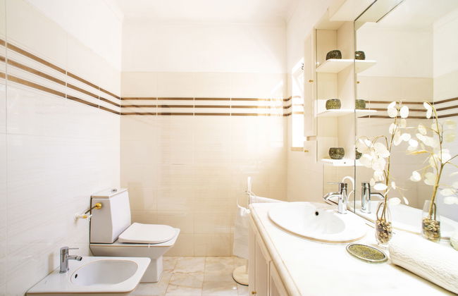 Casa de 4 quartos em Albufeira com piscina privada e jardim - Foto 34