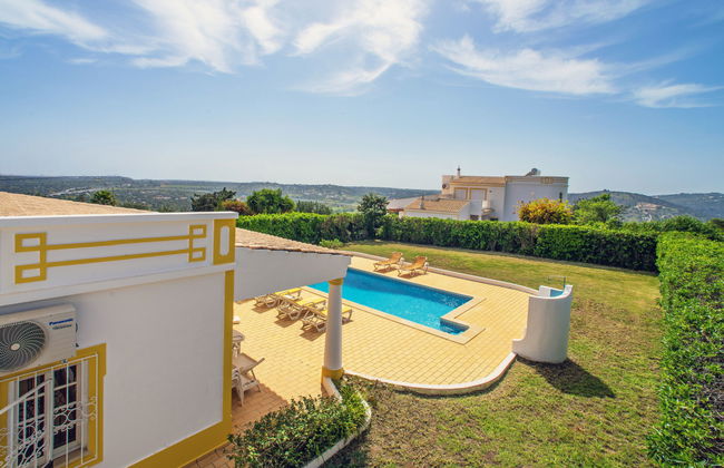 Casa de 4 quartos em Albufeira com piscina privada e jardim - Foto 18