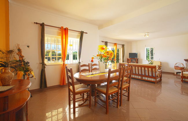 Casa de 4 quartos em Albufeira com piscina privada e jardim - Foto 11