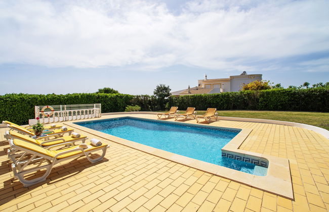 Casa de 4 quartos em Albufeira com piscina privada e jardim - Foto 53