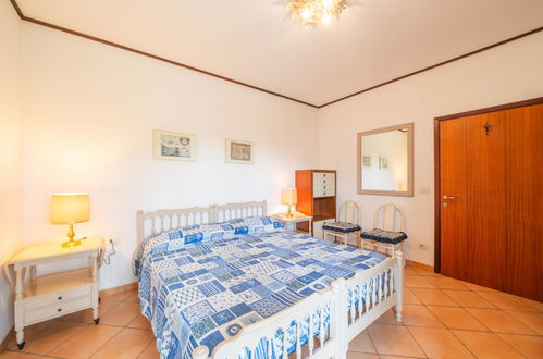 Photo 14 - 1 bedroom Apartment in Germignaga with swimming pool and garden