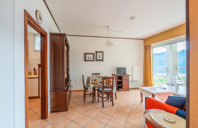 Apartamento de 2 quartos em Germignaga com piscina e jardim - Foto 10
