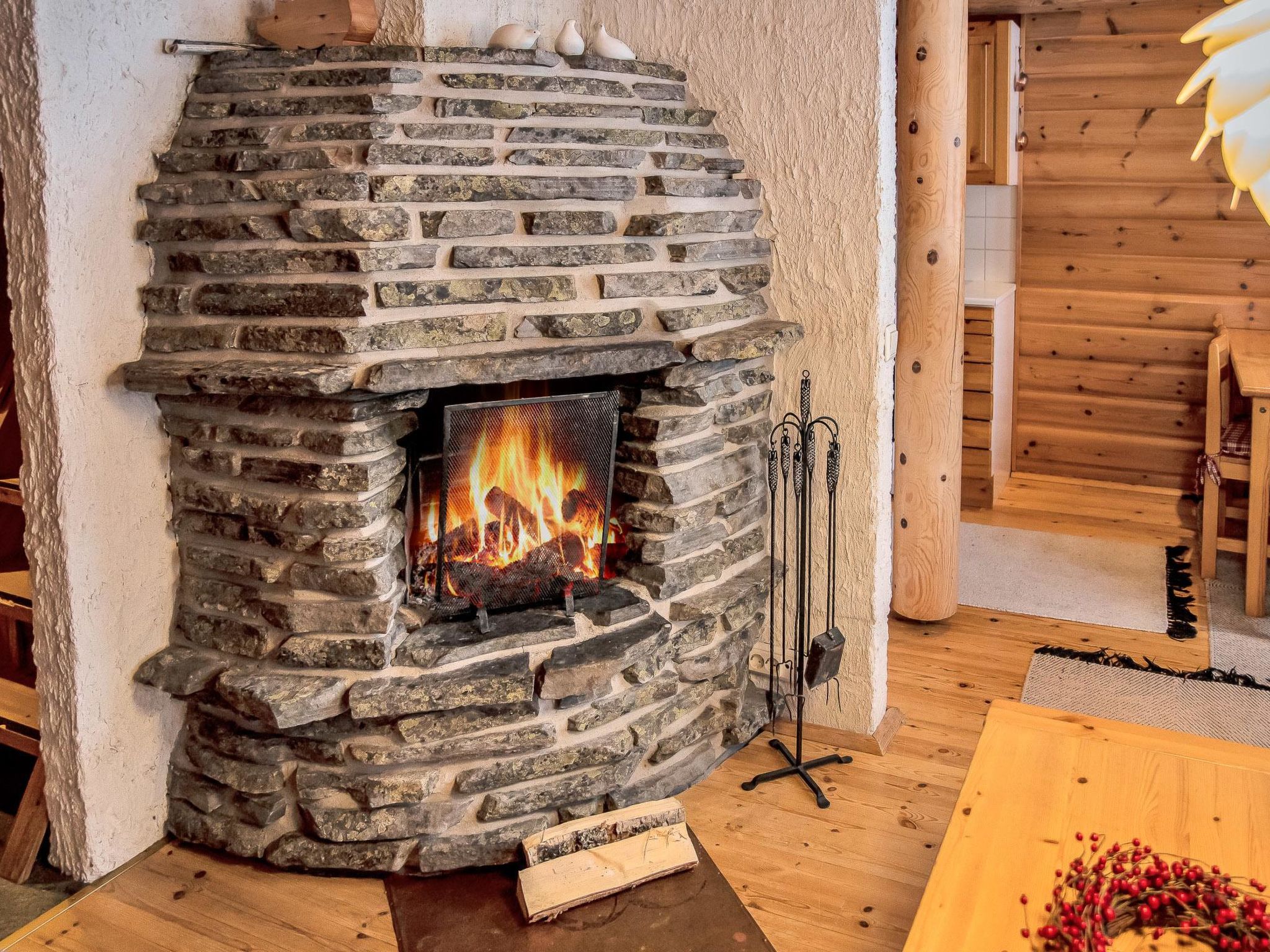 Foto 5 - Haus mit 1 Schlafzimmer in Kolari mit sauna und blick auf die berge