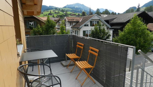 Apartment mit 2 Schlafzimmern in Zweisimmen - Foto 3