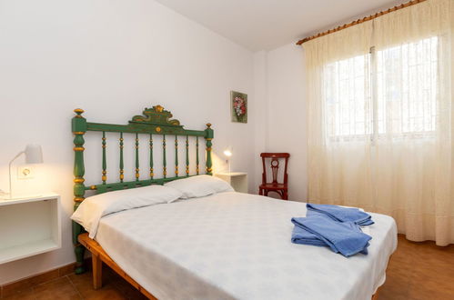 Foto 5 - Appartamento con 3 camere da letto a Cambrils con giardino