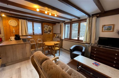 Foto 4 - Apartment mit 2 Schlafzimmern in Chamonix-Mont-Blanc mit blick auf die berge