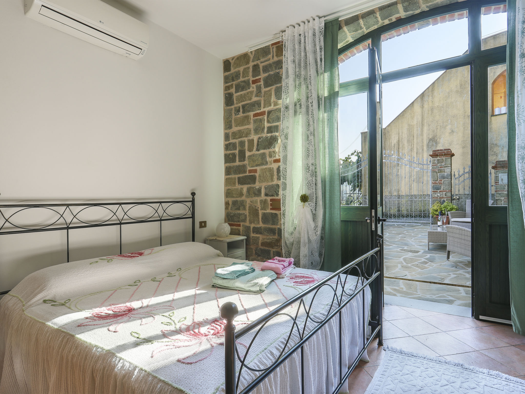 Foto 7 - Apartamento de 2 quartos em Bagni di Lucca com piscina privada e terraço