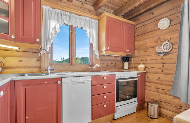 Casa de 6 quartos em Fossdal com jardim e terraço - Foto 10