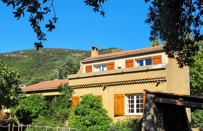 Casa de 5 quartos em Le Plan-de-la-Tour com piscina privada e jardim - Foto 11