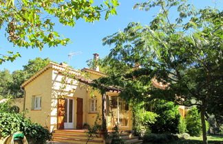 Photo 2 - Maison de 4 chambres à Le Plan-de-la-Tour avec piscine privée et jardin