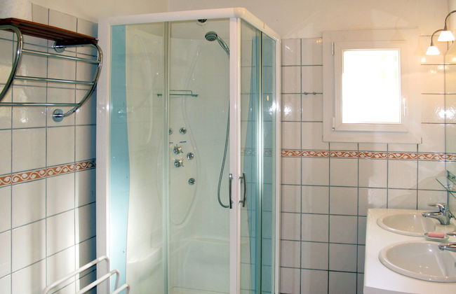 Casa de 5 quartos em Le Plan-de-la-Tour com piscina privada e jardim - Foto 10