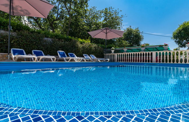 Casa de 4 quartos em Sveti Lovreč com piscina privada e jardim - Foto 32