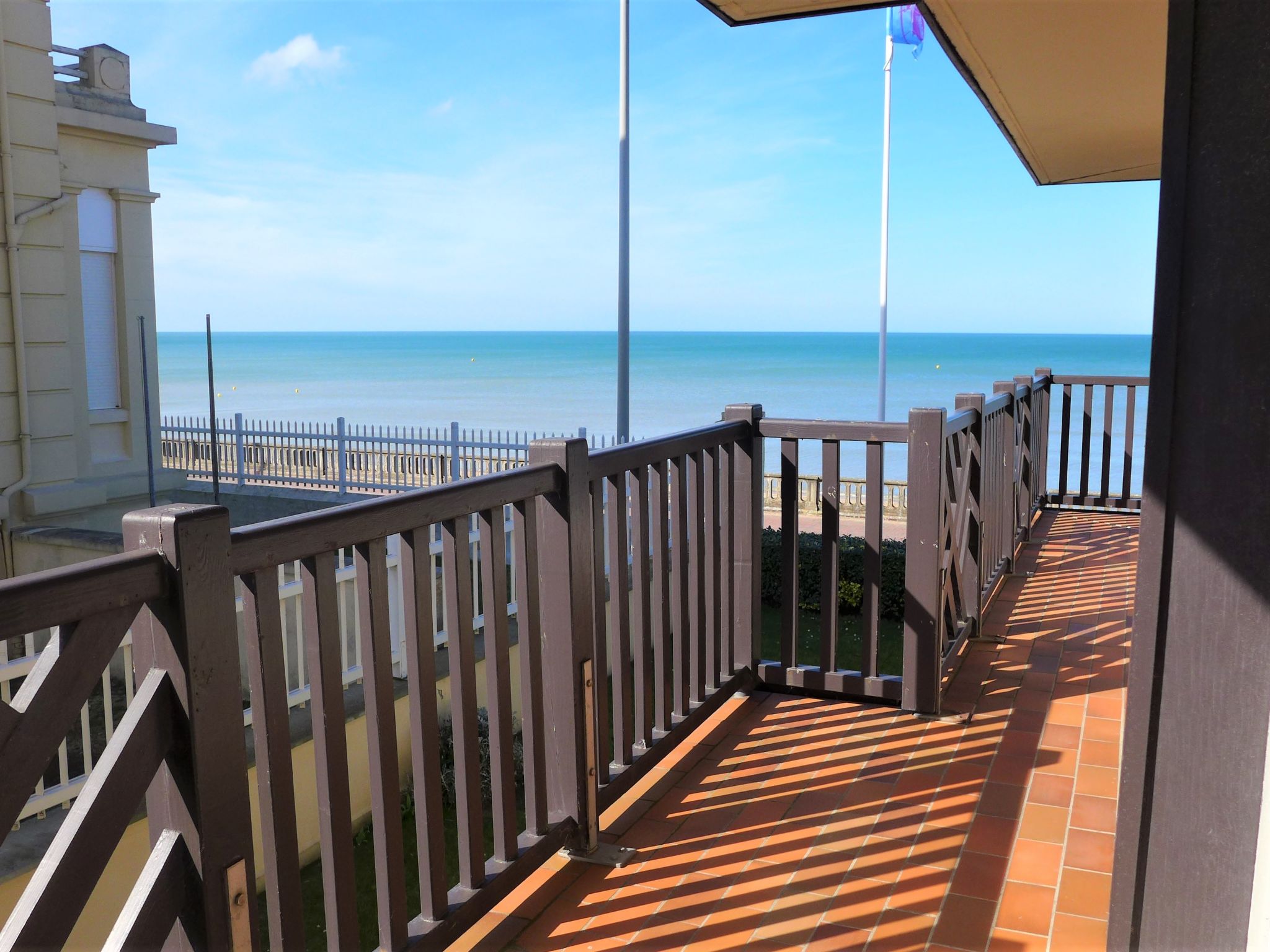 Foto 17 - Apartamento de 1 habitación en Cabourg con vistas al mar