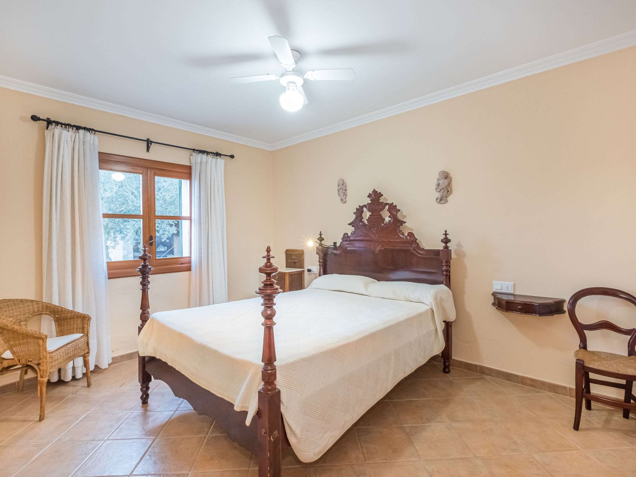 Photo 5 - 4 bedroom House in Selva with private pool and garden