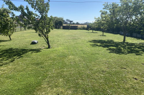 Foto 19 - Haus mit 2 Schlafzimmern in Barneville-Carteret mit garten und terrasse