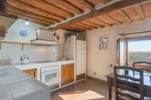 Photo 7 - 2 bedroom House in Castellina in Chianti with swimming pool and garden