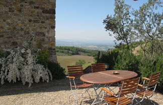 Foto 3 - Casa de 2 habitaciones en Castellina in Chianti con piscina y jardín