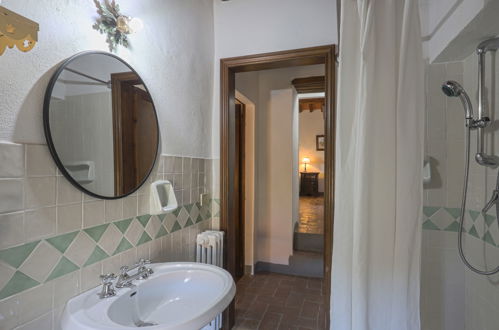 Foto 12 - Casa de 2 habitaciones en Castellina in Chianti con piscina y jardín
