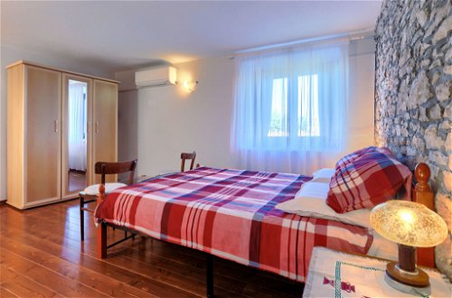 Foto 29 - Casa con 3 camere da letto a Vodnjan con terrazza e vista mare