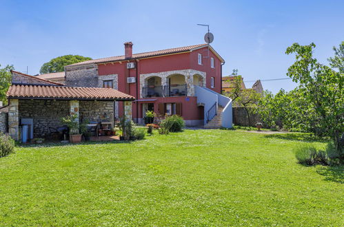 Photo 1 - Maison de 3 chambres à Vodnjan avec terrasse