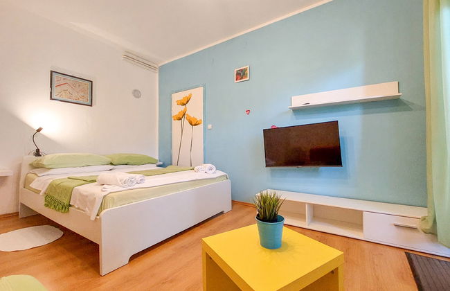 Appartement de 1 chambre à Malinska-Dubašnica avec jardin et terrasse - Photo 2