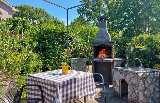 Appartement de 1 chambre à Malinska-Dubašnica avec jardin et terrasse - Photo 5