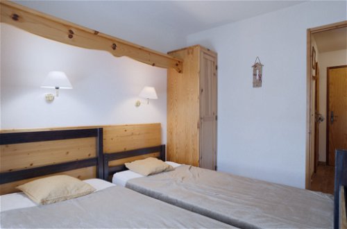 Foto 12 - Apartamento de 2 habitaciones en Saint-Gervais-les-Bains con piscina y vistas a la montaña