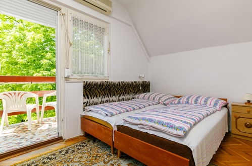 Foto 6 - Casa con 2 camere da letto a Balatonszárszó con giardino e vista mare