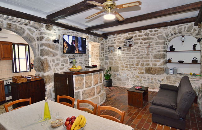 Casa de 7 quartos em Brela com terraço - Foto 5