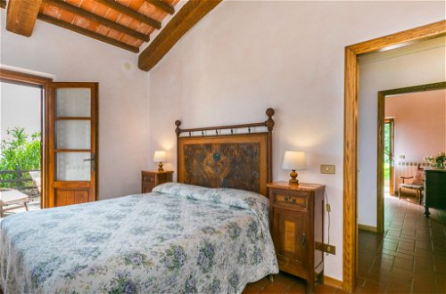 Foto 20 - Casa con 3 camere da letto a Cinigiano con piscina e giardino