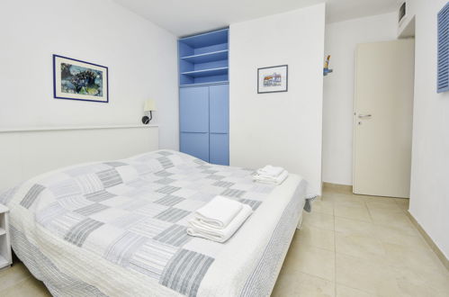 Foto 7 - Apartamento de 2 quartos em Karlobag com terraço