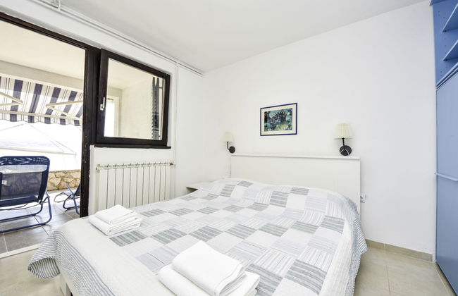 Appartamento con 3 camere da letto a Karlobag con terrazza - Foto 6